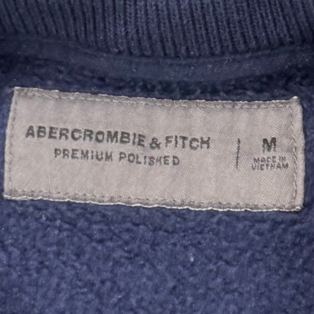 Y2K Abercrombie And Fitch Premier Polish Cadillac Sweater Navy Size Medium - Picture 2 of 4